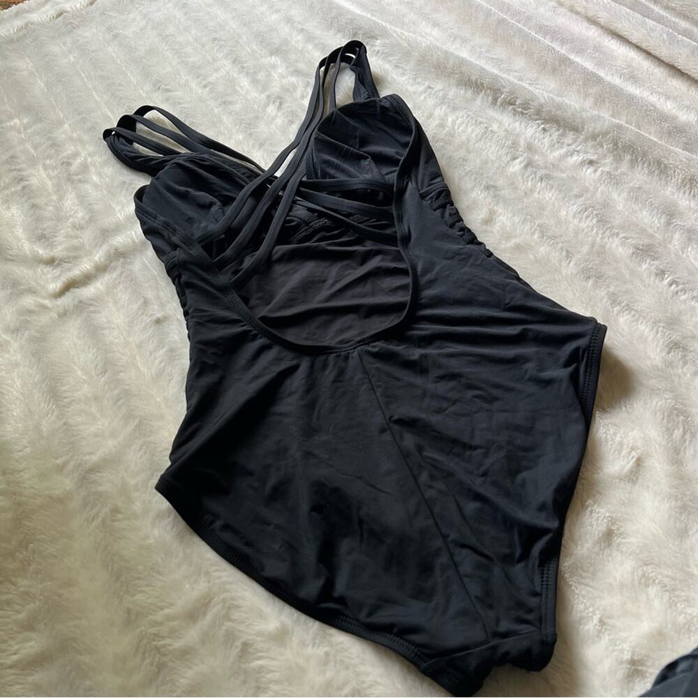 La Blanca Classic Black Women’s Swimsuit EUC. 10 $45 - Picture 5 of 8